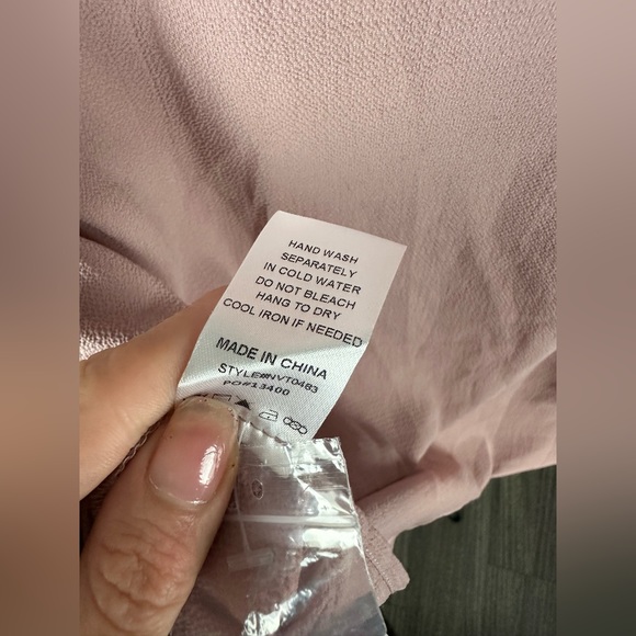 Vici Collection Pink Balloon Sleeve Button-Up Top Size Small (2-4) NWT - Picture 9 of 11